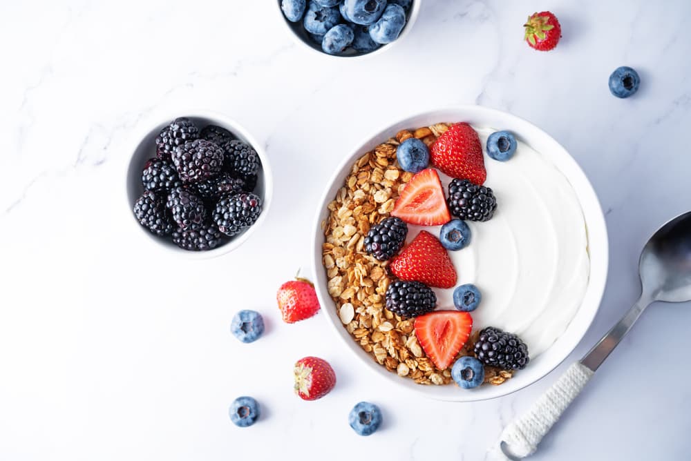 Oats and yogurt