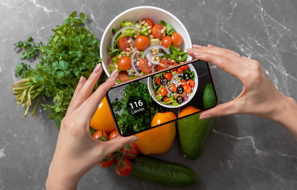 Tracking how many carbs per day to lose weight with a mobile app