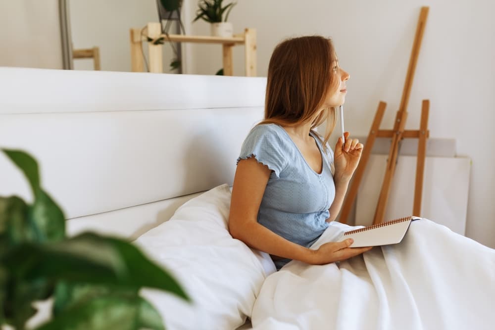 Sleep-aiding journaling