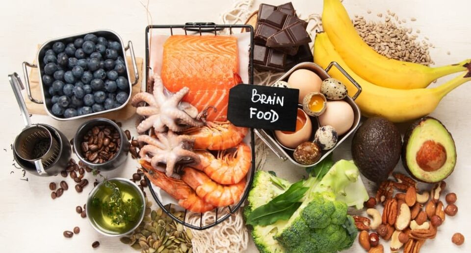 Best foods to improve brain function and mental clarity