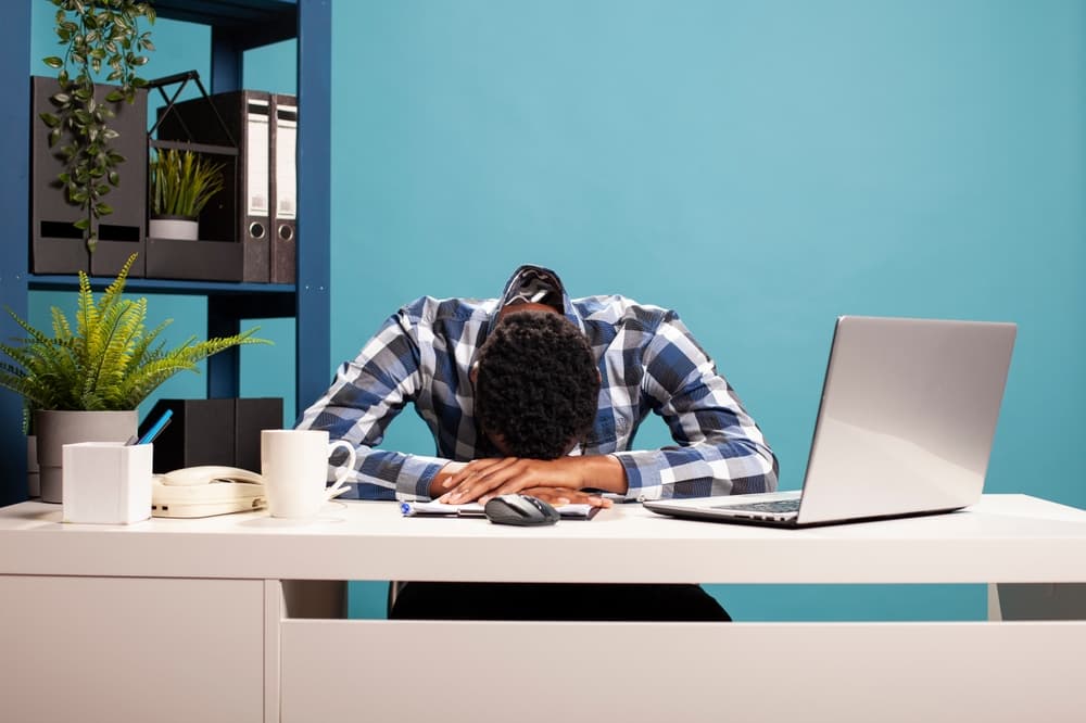 Are You Suffering from Digital Burnout? 7 Warning Signs You Shouldn’t Ignore